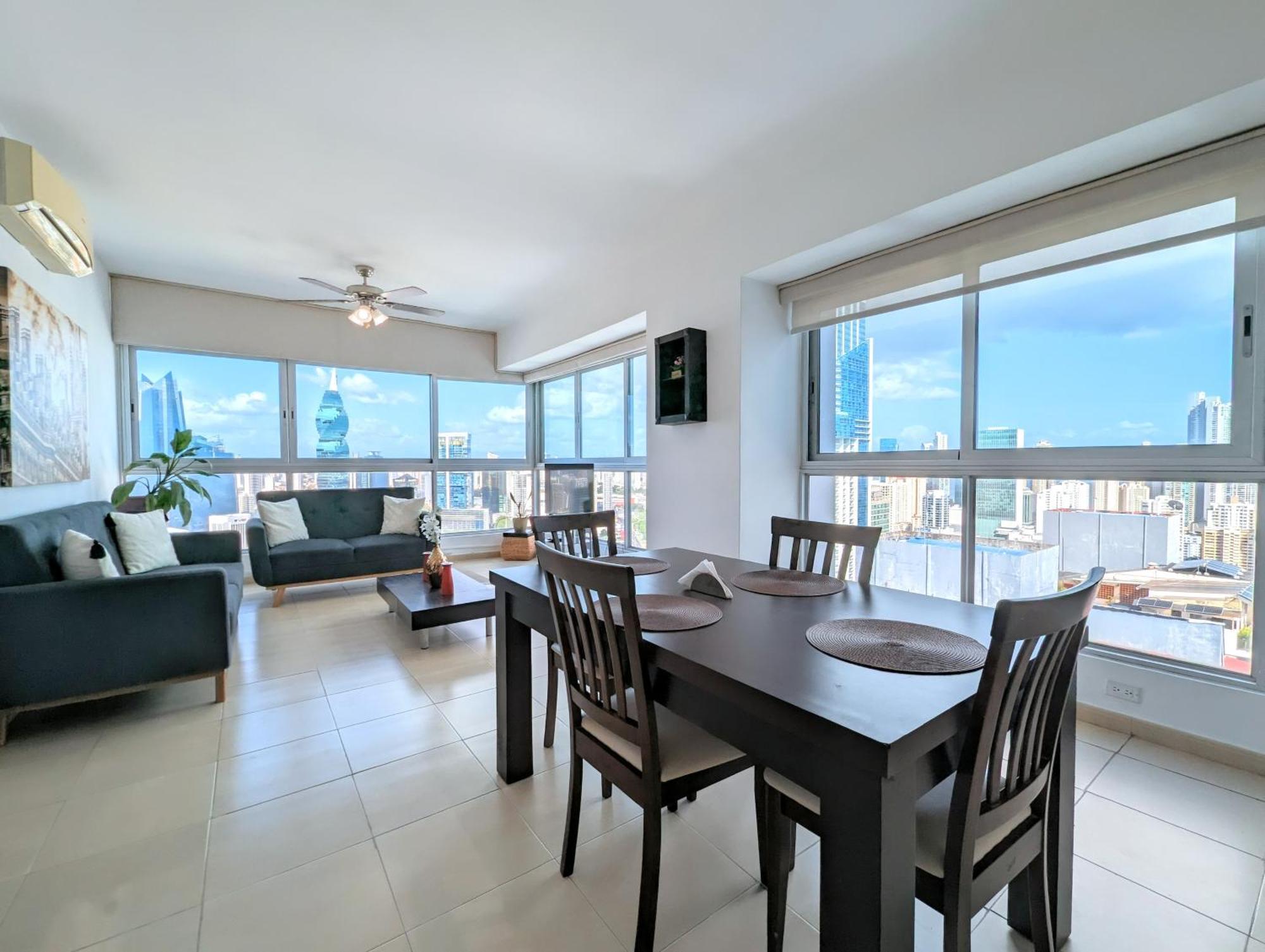 Yc 3602 L 2br En Av Balboa *