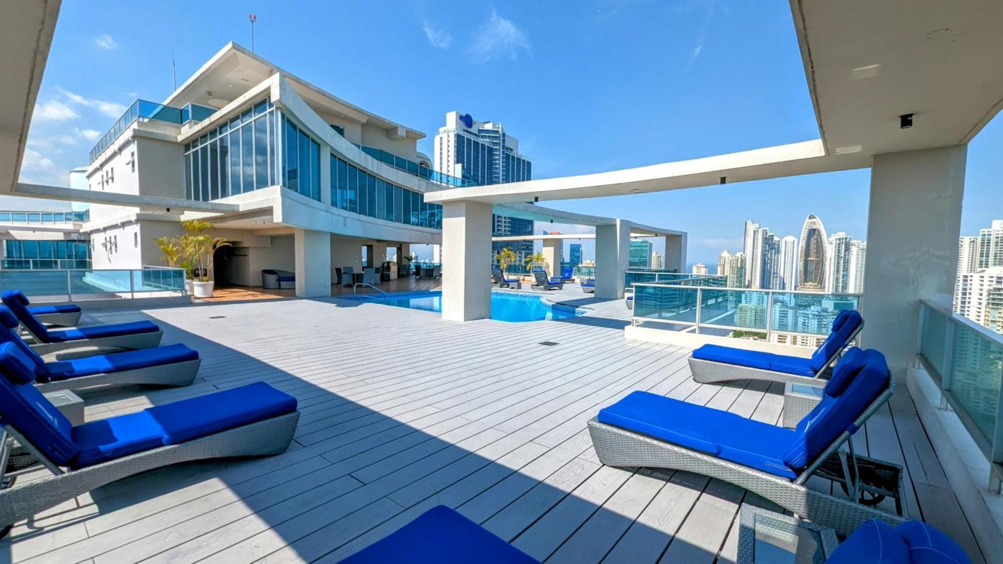 Yc 3602 L 2br En Av Balboa Appartement Panama (ville)